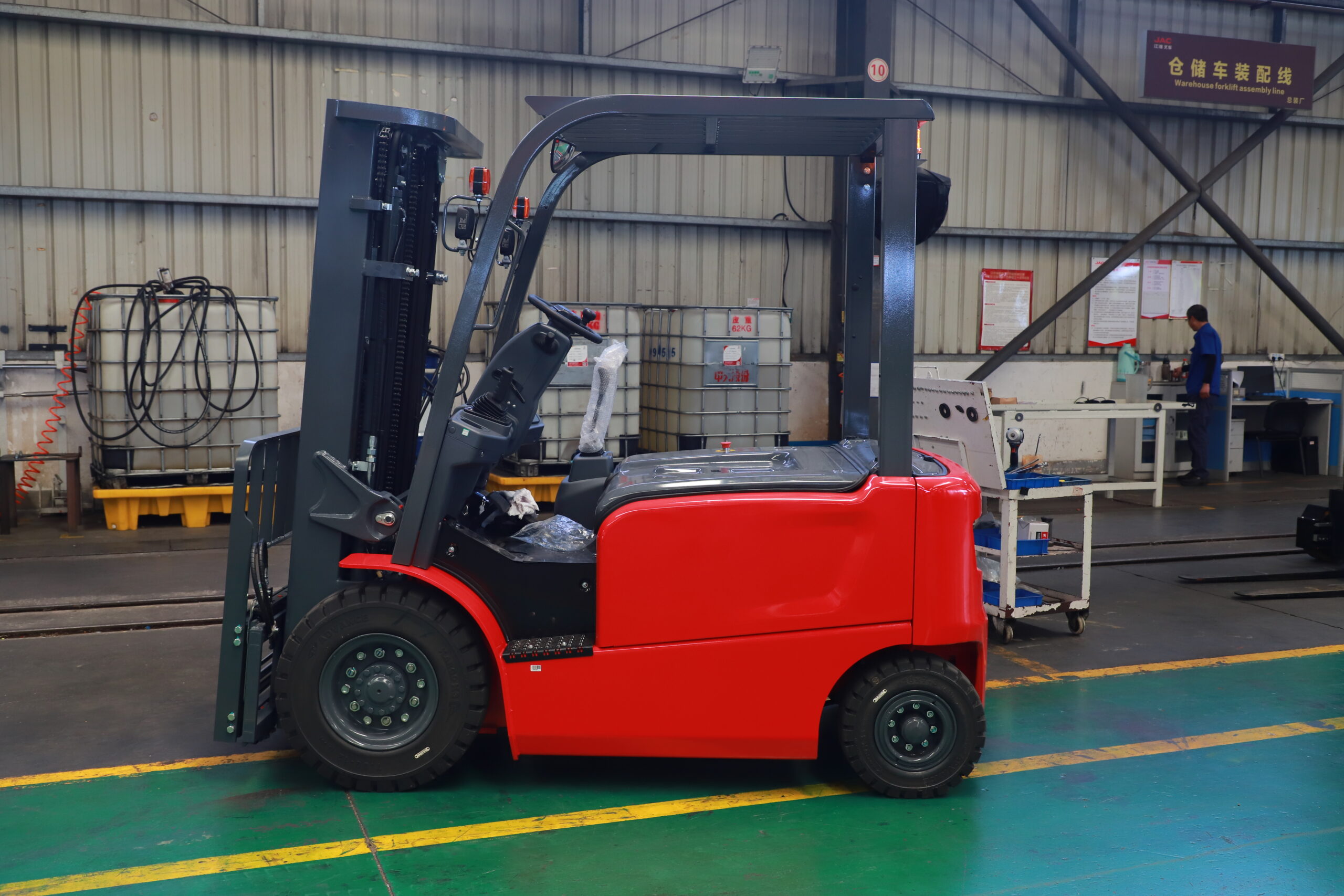 http://4%20Wheel%20Electric%20Forklift 4 Wheel Electric Forklift